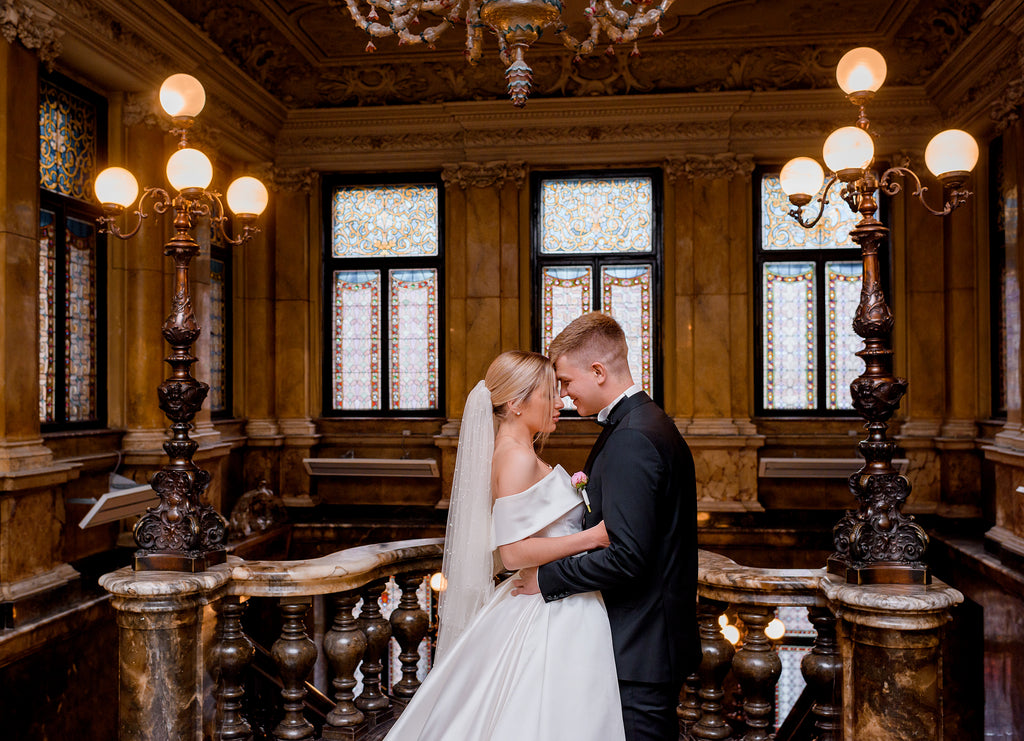 A Sneak Peek At 2025 Wedding Trends